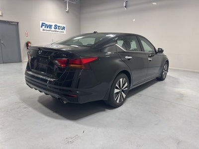 2021 Nissan Altima 2.5 SL