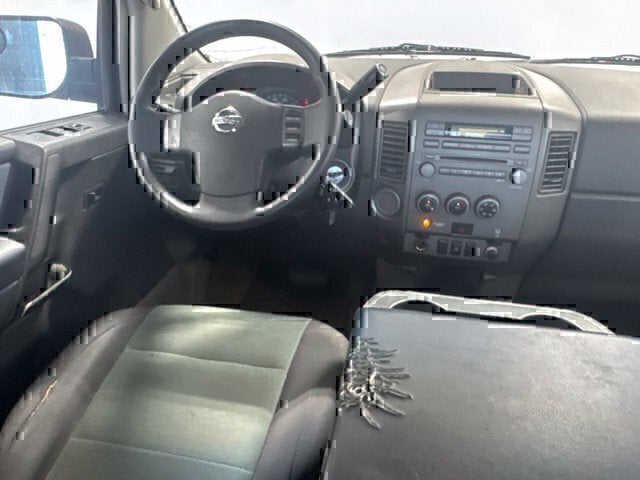 2004 Nissan Titan XE