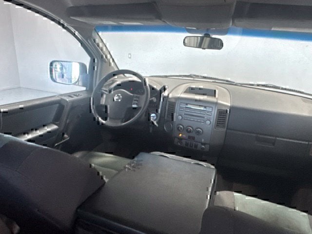 2004 Nissan Titan XE