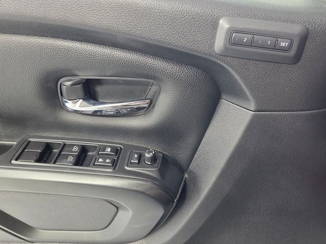 2023 Nissan Titan PRO-4X Lifted