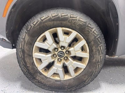 2022 Nissan Frontier SV