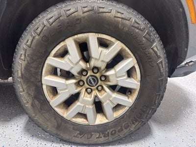 2022 Nissan Frontier SV