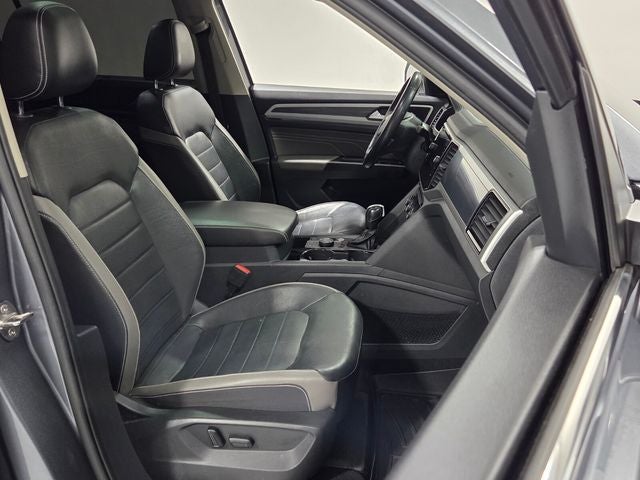 2022 Volkswagen Atlas 3.6L V6 SEL Premium R-Line