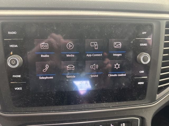 2021 Volkswagen Atlas 3.6L V6 SE w/Technology