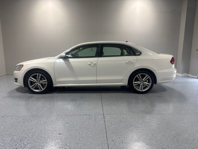 2014 Volkswagen Passat 2.5 SE