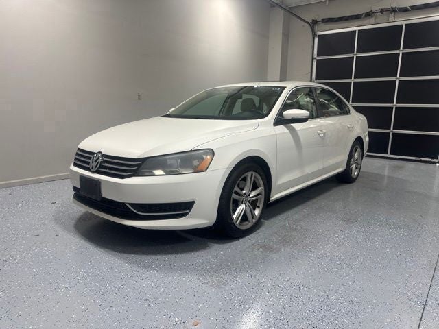 2014 Volkswagen Passat 2.5 SE