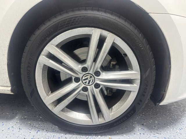 2014 Volkswagen Passat 2.5 SE