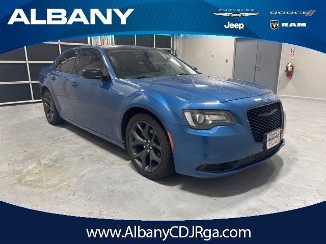 2020 Chrysler 300 Touring