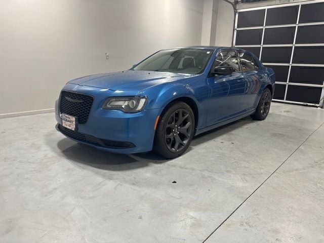 2020 Chrysler 300 Touring