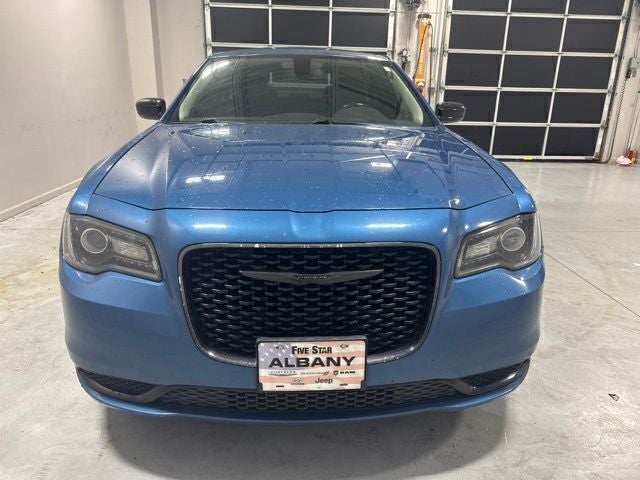 2020 Chrysler 300 Touring