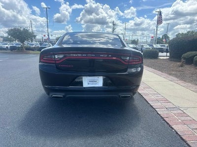 2016 Dodge Charger SE