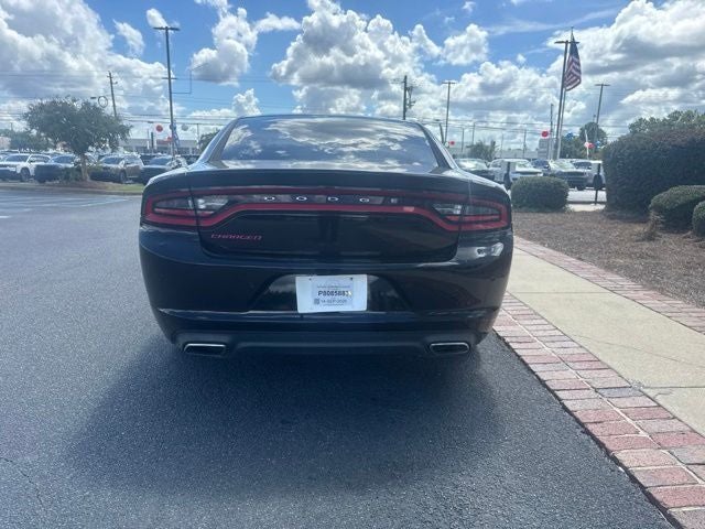 2016 Dodge Charger SE