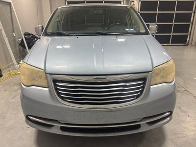 2013 Chrysler Town & Country Touring-L