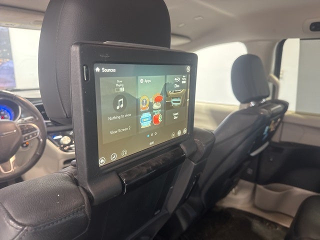 2020 Chrysler Pacifica Touring L Plus