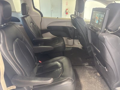 2020 Chrysler Pacifica Touring L Plus