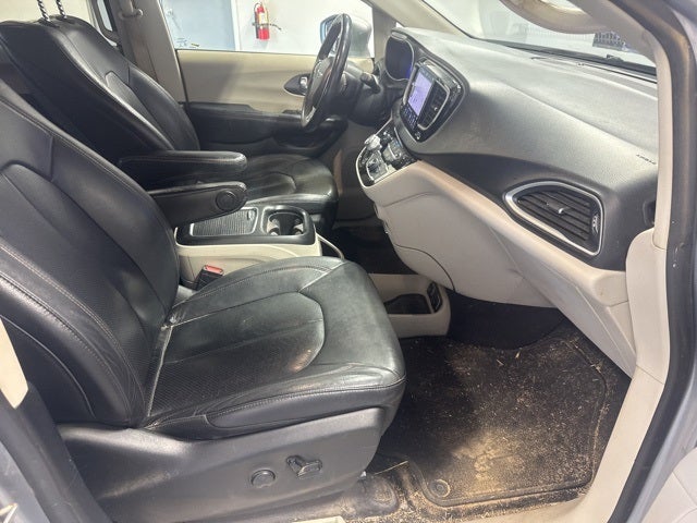 2020 Chrysler Pacifica Touring L Plus