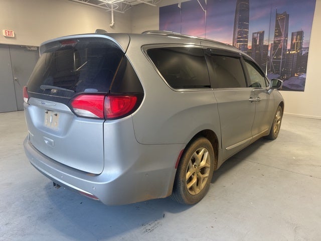 2020 Chrysler Pacifica Touring L Plus