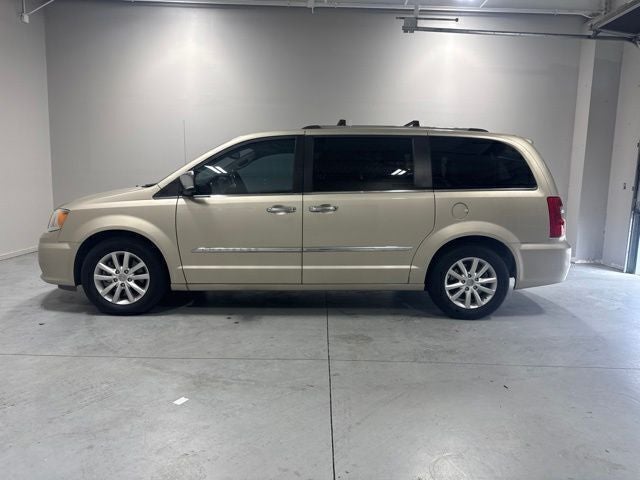 2015 Chrysler Town & Country Limited
