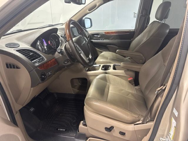2015 Chrysler Town & Country Limited
