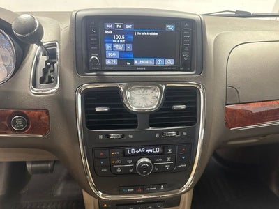 2015 Chrysler Town & Country Limited
