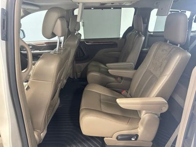 2015 Chrysler Town & Country Limited