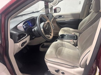 2018 Chrysler Pacifica Hybrid Limited
