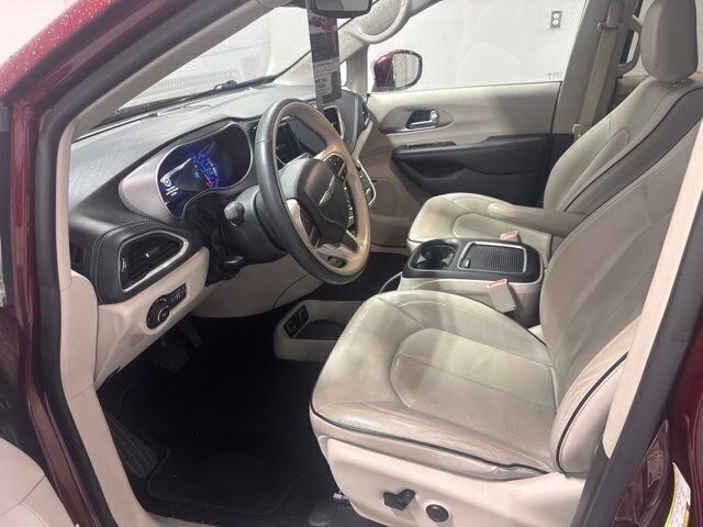 2018 Chrysler Pacifica Hybrid Limited