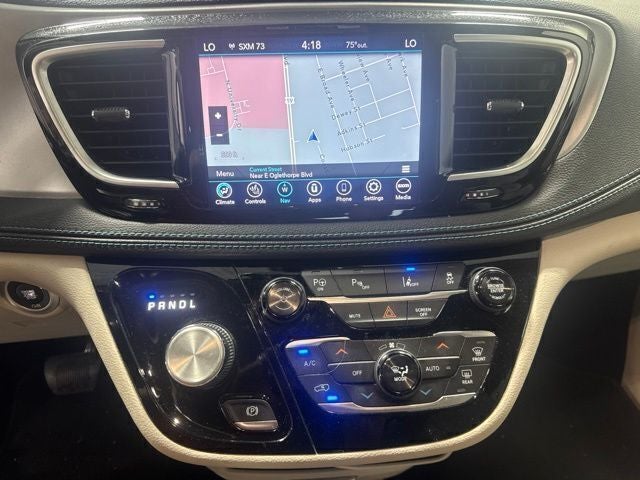 2018 Chrysler Pacifica Hybrid Limited