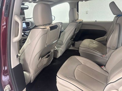 2018 Chrysler Pacifica Hybrid Limited