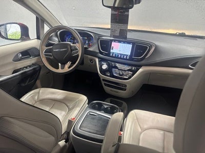 2018 Chrysler Pacifica Hybrid Limited