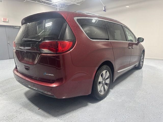 2018 Chrysler Pacifica Hybrid Limited