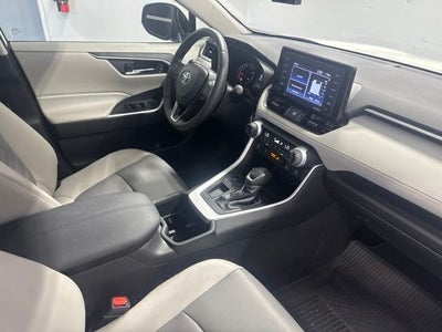 2022 Toyota RAV4 XLE Premium