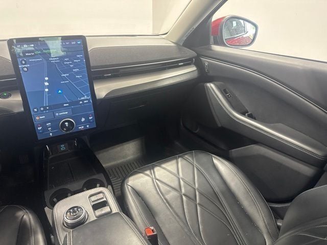2022 Ford Mustang Mach-E Select