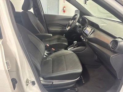 2019 Nissan Kicks S
