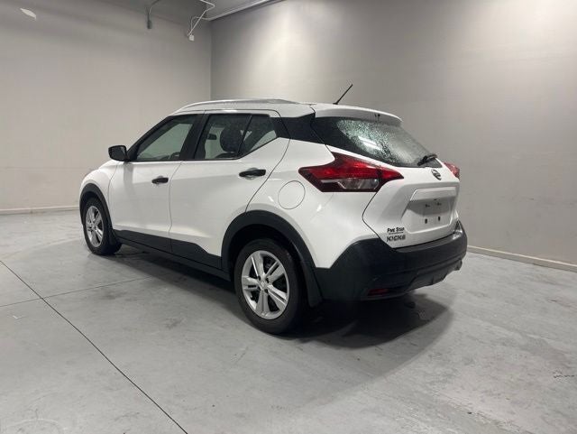 2019 Nissan Kicks S