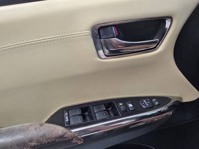 2015 Toyota Avalon XLE