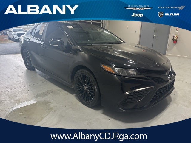 2022 Toyota Camry SE Nightshade