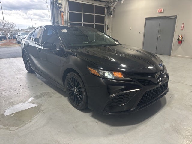 2022 Toyota Camry SE Nightshade