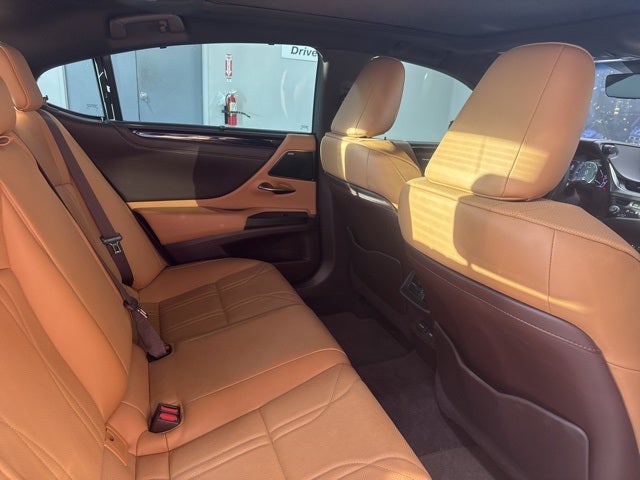 2021 Lexus ES 350 Ultra Luxury