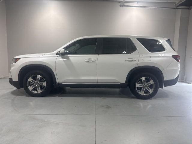 2023 Honda Pilot EX-L 8 Passenger