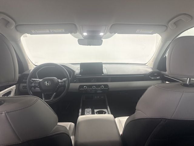 2023 Honda Pilot EX-L 8 Passenger