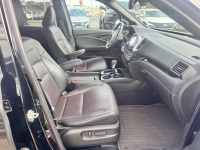 2019 Honda Ridgeline Black Edition