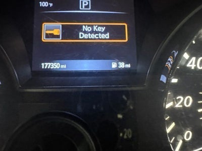 2017 Nissan Pathfinder SV