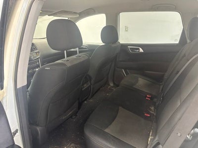 2017 Nissan Pathfinder SV