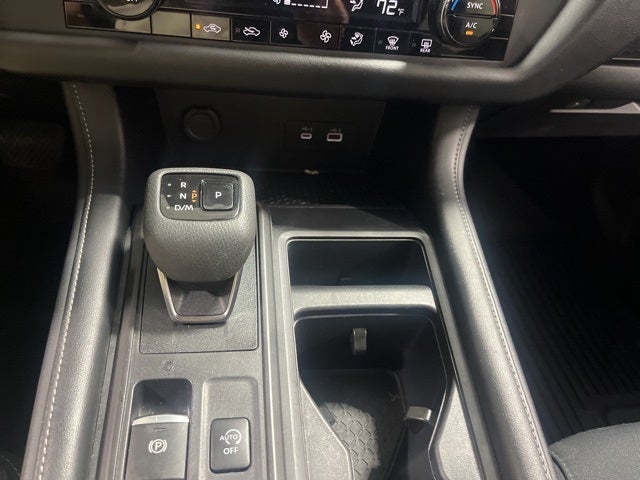 2023 Nissan Pathfinder S