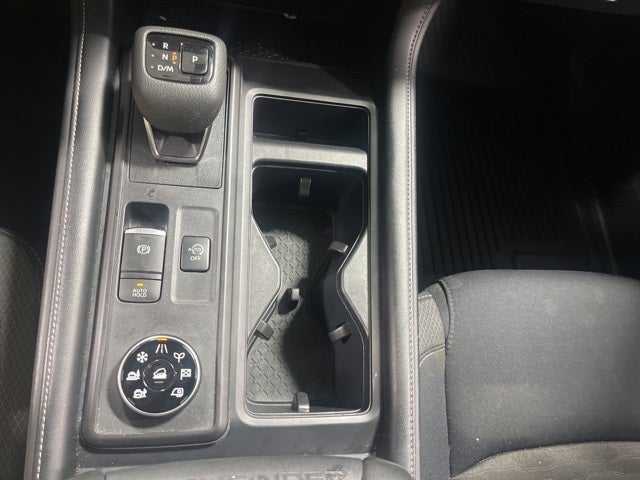 2023 Nissan Pathfinder S