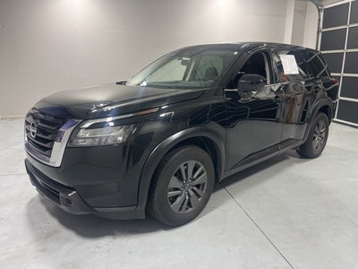 2023 Nissan Pathfinder S