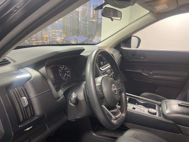 2023 Nissan Pathfinder S