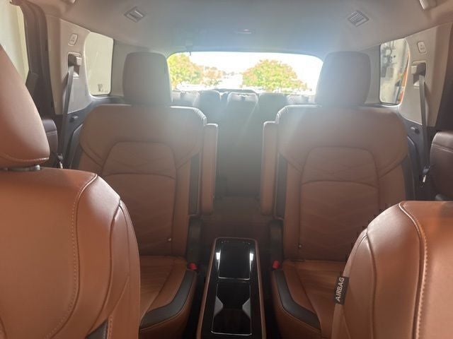 2024 Nissan Pathfinder Platinum