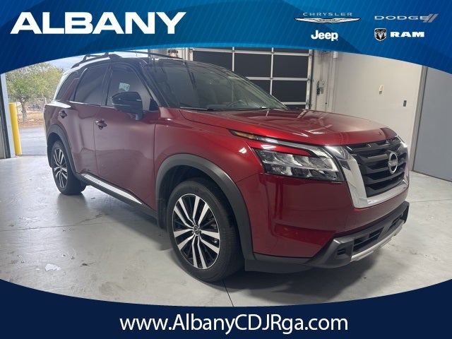 2024 Nissan Pathfinder Platinum